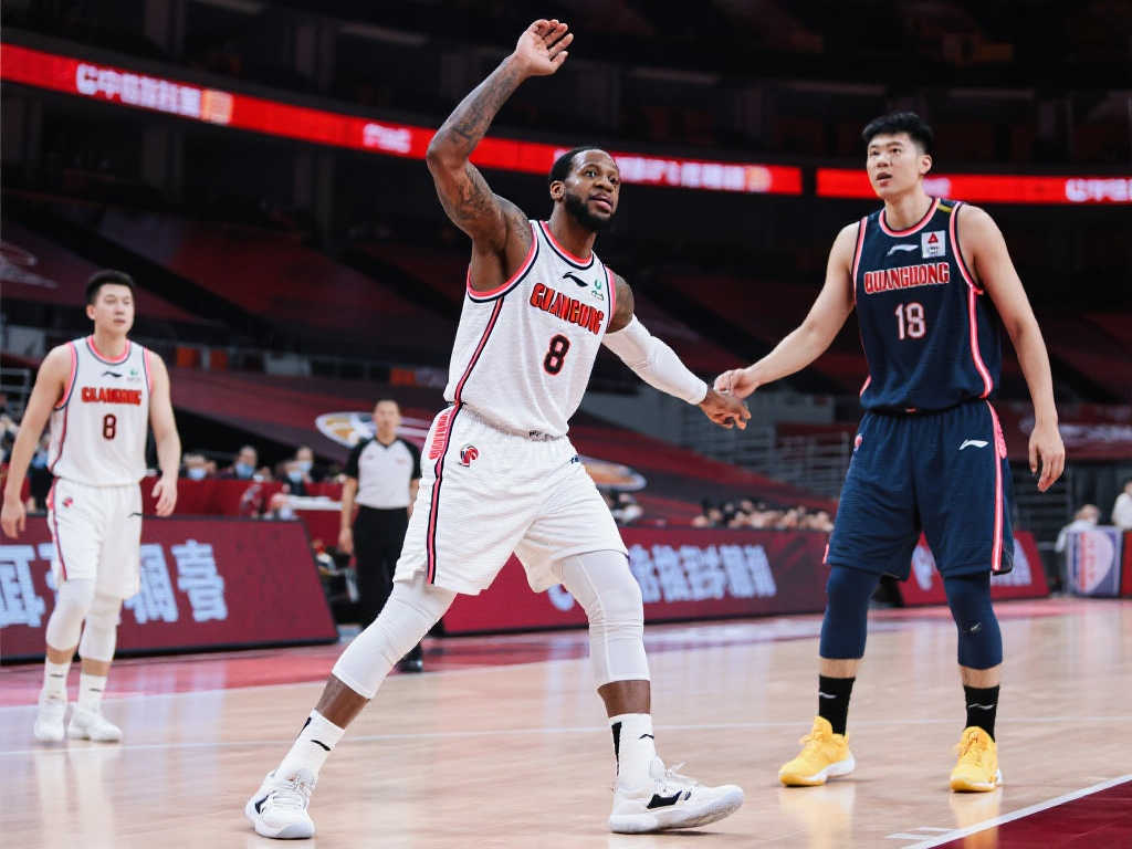 不仅是三位